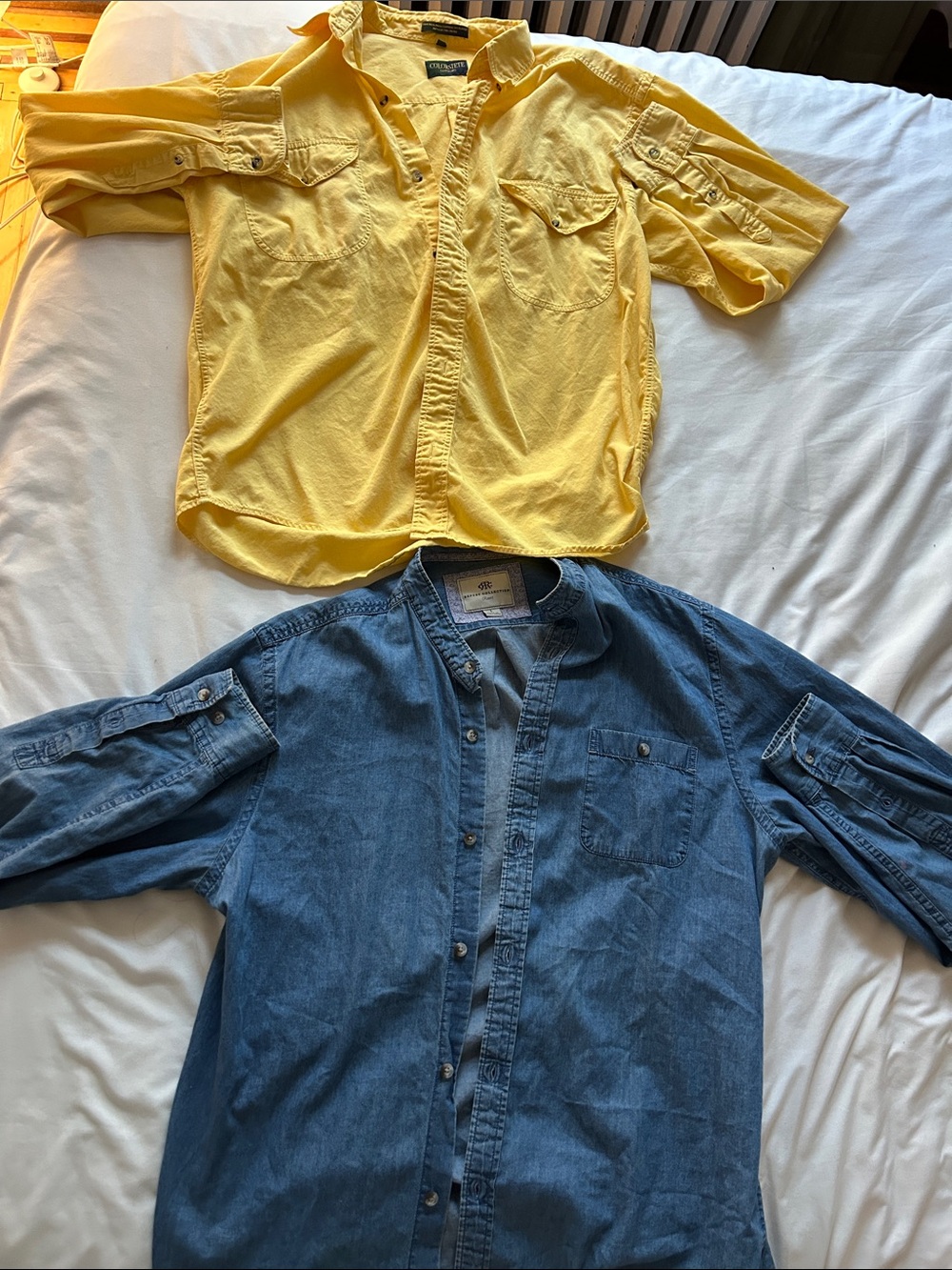 Casual Yellow Short-Sleeve Button-Down Shirt by